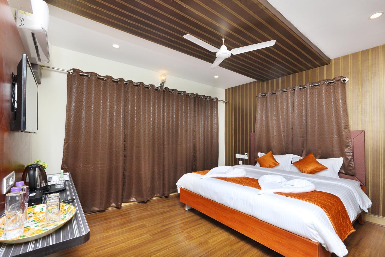 Royal Grand Bed & Breakfast Tambaram Екстериор снимка